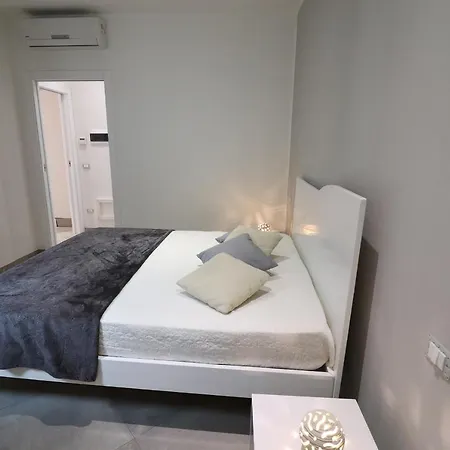 Beautiful “casa Susanna Deluxe A Otranto” With Wi-fi & * Otranto